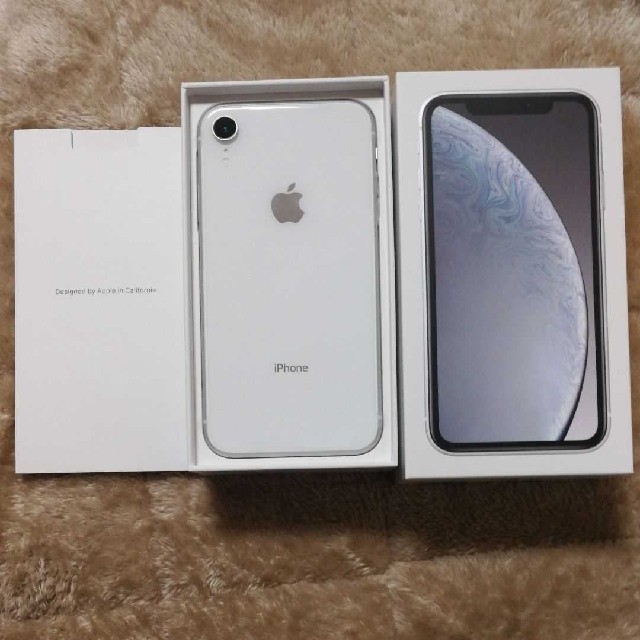 iPhone XR White 64 GB docomo SIMフリー