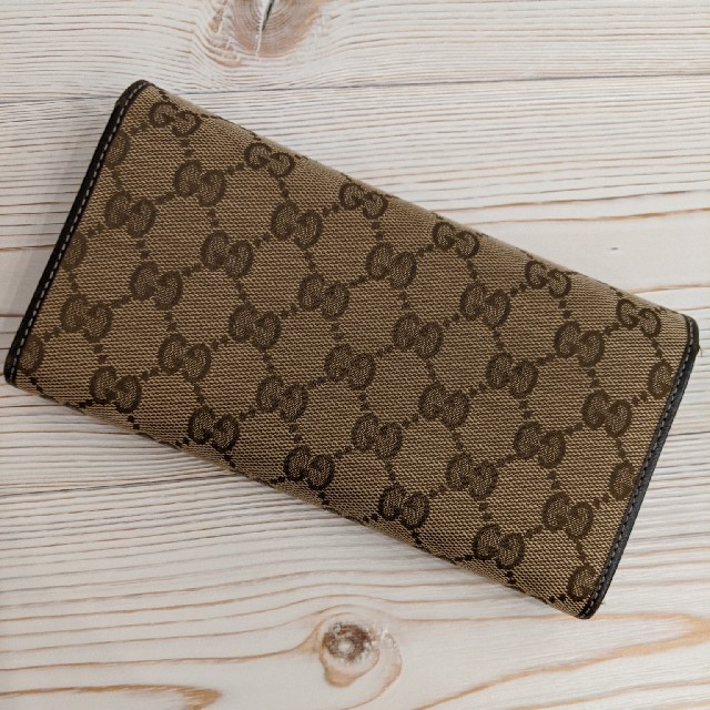 Gucci(グッチ)のGUCCI♡ハート♡可愛い財布 レディースのファッション小物(財布)の商品写真