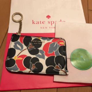 ケイトスペードニューヨーク(kate spade new york)のまっちゃ様専用☆新品☆ケイトスペード  パスケース(カードホルダー)(名刺入れ/定期入れ)