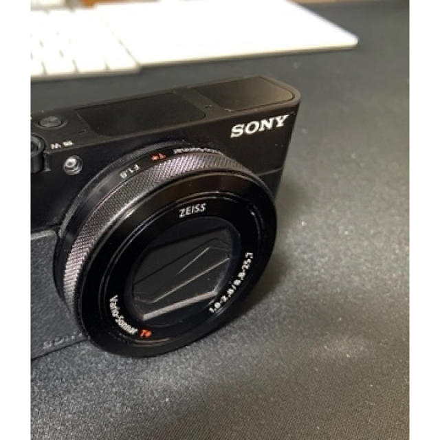 高級素材使用ブランド SONY ソニー 付属品付き デジタルカメラ RX100M5a SONY - その他 高級素材使用ブランド SONY ソニー 付属品付き デジタルカメラ RX100M5a SONY - その他