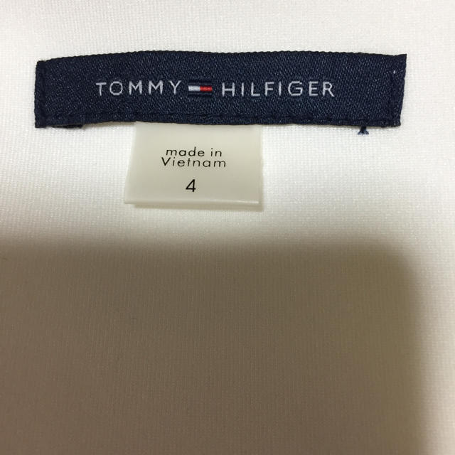 TOMMY HILFIGER(トミーヒルフィガー)のトミーヒルフィガーワンピース レディースのワンピース(ひざ丈ワンピース)の商品写真