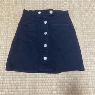 ウィゴー(WEGO)のスカート　台形　ブラック　ボタンスカート　(ミニスカート)