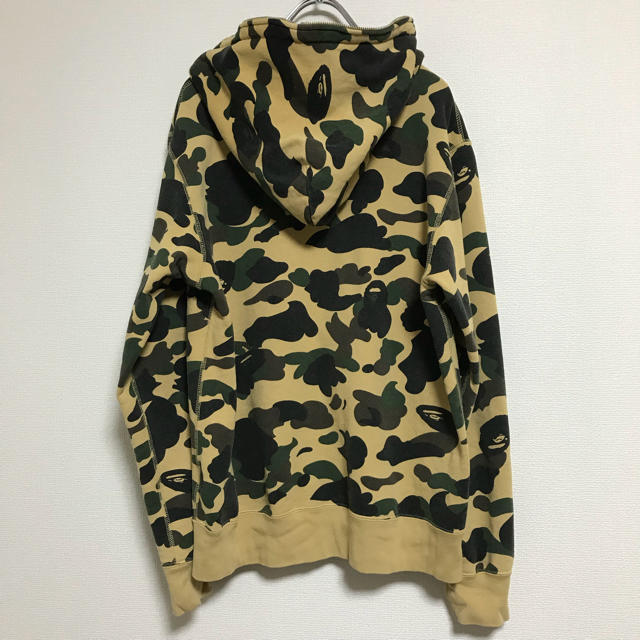 A BATHING APE(アベイシングエイプ)の最終値下げ A BATHING APE エイプ カモフラ柄 ジップパーカー メンズのトップス(パーカー)の商品写真