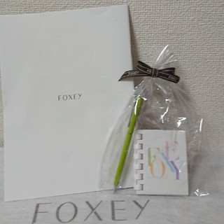 フォクシー(FOXEY)のお値下げFOXEY付箋メモ☆ボールペンセット (ノベルティグッズ)