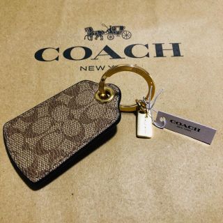 コーチ(COACH)の【新品】COACH バッグチャーム キーホルダー シグネチャー タグ コーチ(キーホルダー)