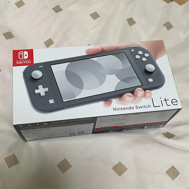 エンタメ/ホビー美品★Nintendo Switch Lite★