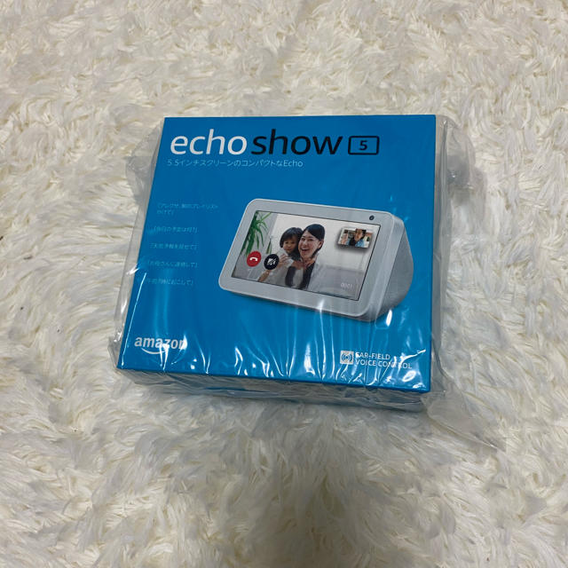 amazon echo show 5 新品　未使用　サンドストーン スマホ/家電/カメラのオーディオ機器(スピーカー)の商品写真