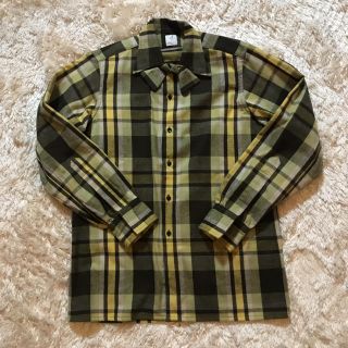 YAECA(チェック ・ シャツ)のフリマアイテム一覧 YAECA(チェック ・ シャツ)のフリマアイテム一覧