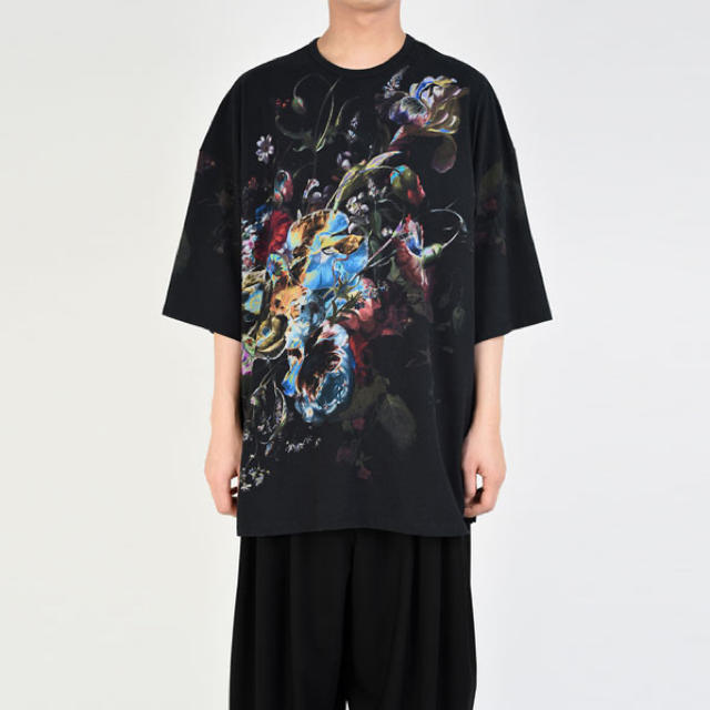 トップスSUPER BIG T-SHIRT  新品　19aw 定価以下