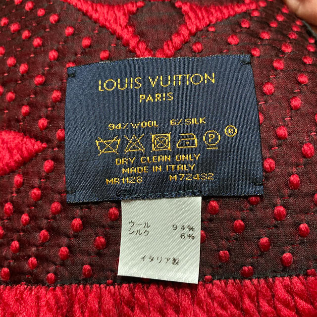 LOUIS VUITTON(ルイヴィトン)のルイヴィトン　モノグラム　ルビー　ロゴマニア レディースのファッション小物(マフラー/ショール)の商品写真