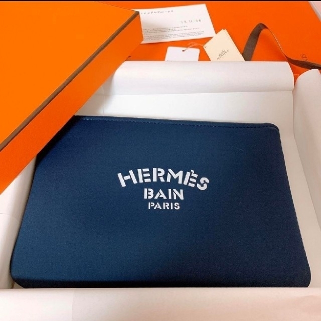 Hermes(エルメス)の新品、エルメス　ネオバンフラットポーチ　ネイビー レディースのファッション小物(ポーチ)の商品写真