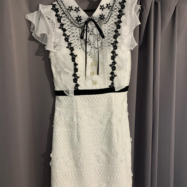 ROBE(ローブ)のya様専用 ローブドフルール ドレス 襟付き レディースのフォーマル/ドレス(ミニドレス)の商品写真