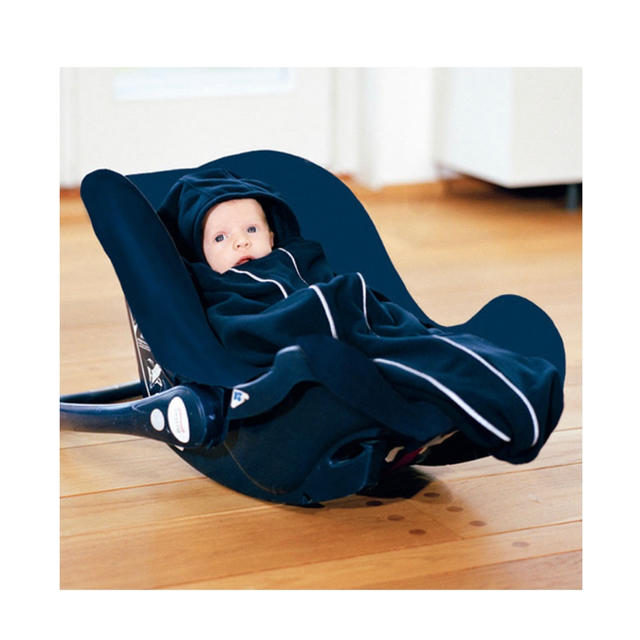 BABYBJORN(ベビービョルン)の新品Baby Bjorn  ベビーキャリアカバー　ブラック キッズ/ベビー/マタニティのキッズ/ベビー/マタニティ その他(その他)の商品写真