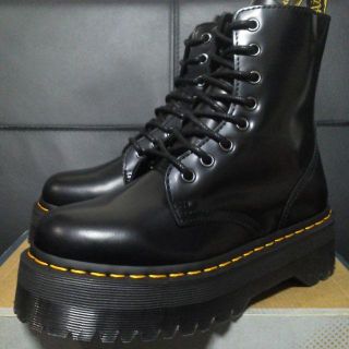 ドクターマーチン(Dr.Martens)の【極美品】Dr.Martens JADON UK4 黒 厚底 8ホール(ブーツ)