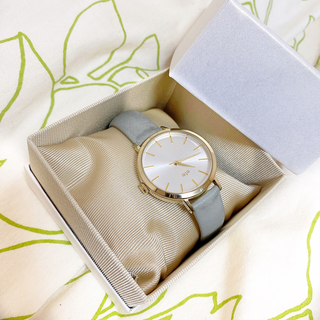 エテ(ete)のete 腕時計！箱&紙袋付き☆ 春のファッションのワンポイントに♪(腕時計)