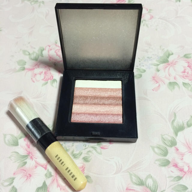 BOBBI BROWN(ボビイブラウン)の値下げ☆BOBBI BROWN♡チーク コスメ/美容のベースメイク/化粧品(チーク)の商品写真