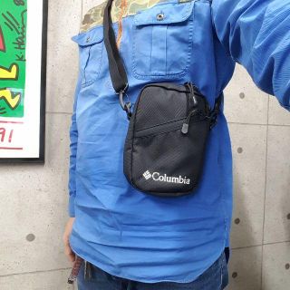 コロンビア(Columbia)のColumbia　コロンビア　ショルダーバッグ　ポーチ(ショルダーバッグ)