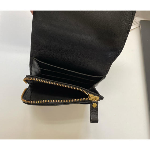 HERZ(ヘルツ)のHERZ 小型の二つ折り財布 中古 黒／ブラック メンズのファッション小物(折り財布)の商品写真