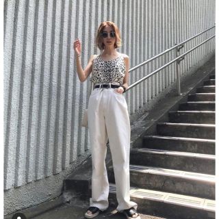 マウジー(moussy)のmoussy ホワイトデニム(デニム/ジーンズ)