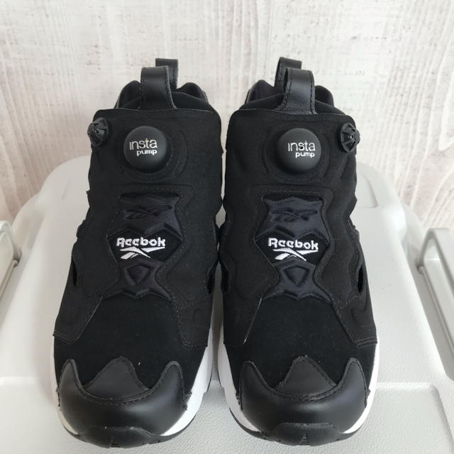 23  cm  Reebok ブラック ポンプフューリー レディース