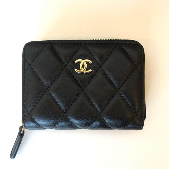 CHANEL ノベルティー　長財布