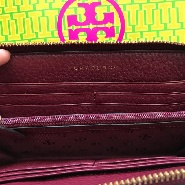 トリーバーチ 長財布 ボルドー | kensysgas.com