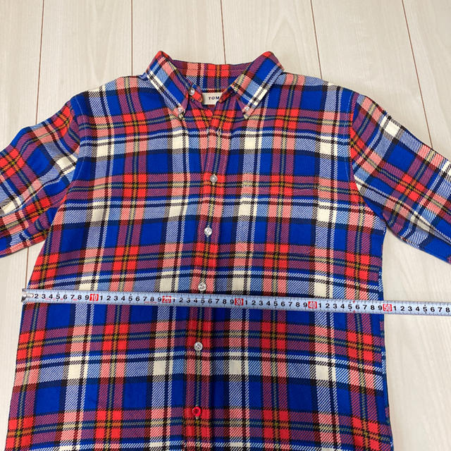 TOMMY(トミー)のtommy シャツ メンズのトップス(シャツ)の商品写真