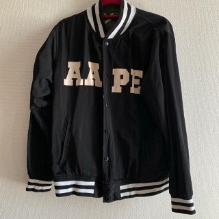 アベイシングエイプ(A BATHING APE)のAPE スタジャン パーカー(パーカー)