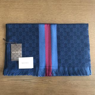 グッチ(Gucci)の【新品】GUCCI ストール　ネイビー(ストール)