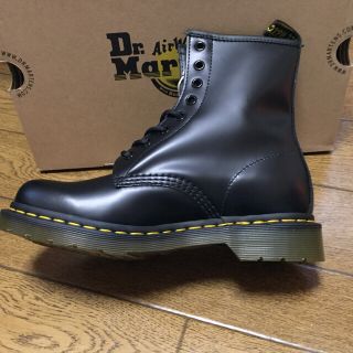 ドクターマーチン(Dr.Martens)のドクターマーチン    24㎝★限定価格★★新品★(ブーツ)