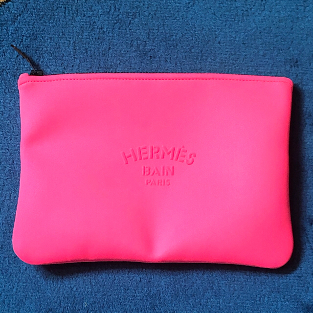 レディース★2020新色★HERMES❤︎新品ネオバンフラットポーチMM・バブルガム