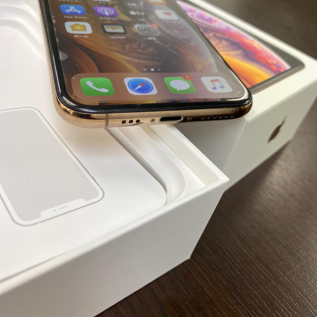 iPhoneXs 512GB ゴールド