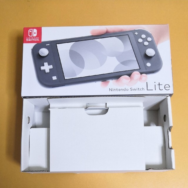 新品　ニンテンドー　スイッチライト グレー　3個セット　一個は店舗印あり