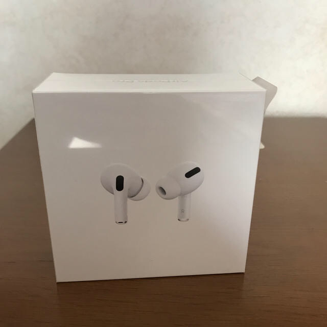 AirPods Pro（エアポッド）型番：MWP22J/A ファッションなデザイン www ...