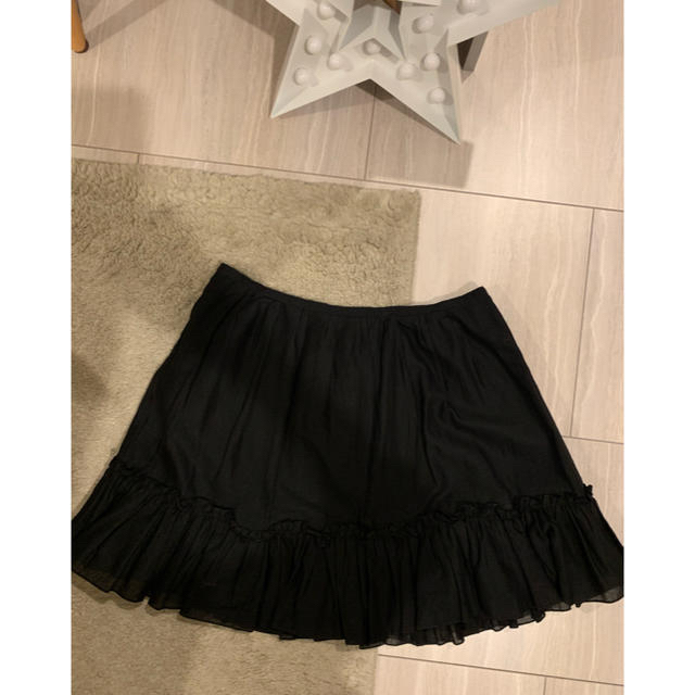 Drawer(ドゥロワー)のドレステリア 黒 フレア ふんわりスカート ユナイテッドアローズ　マカフィー レディースのスカート(ひざ丈スカート)の商品写真