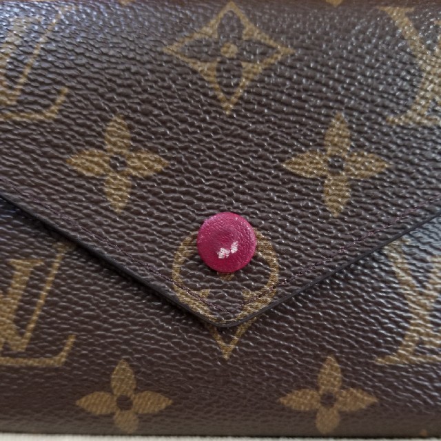 LOUIS VUITTON(ルイヴィトン)のルイヴィトンビクトリーヌ折財布モノグラムゾエ レディースのファッション小物(財布)の商品写真