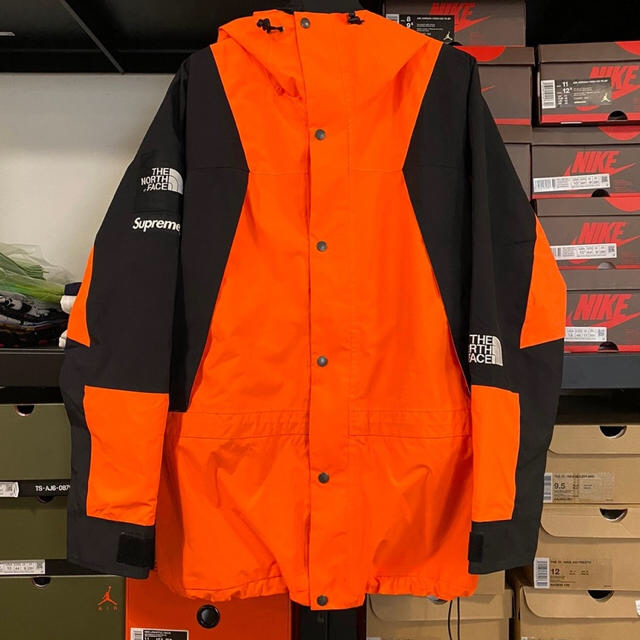 Supreme(シュプリーム)のsupreme north face mountain light jacket メンズのジャケット/アウター(マウンテンパーカー)の商品写真