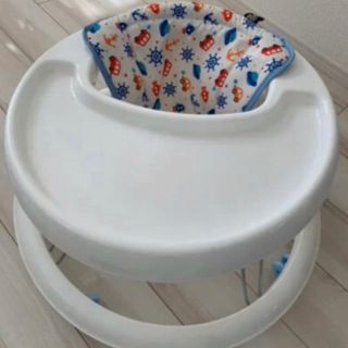 ニシマツヤ(西松屋)のまめ様専用★歩行器(歩行器)