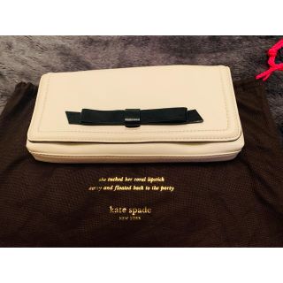 ケイトスペードニューヨーク(kate spade new york)のkate spade ケイトスペード　リボン　クラッチ　新品(クラッチバッグ)