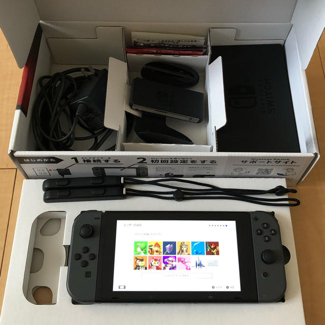 Nintendo Switch(ニンテンドースイッチ)のNintendo Switch JOY-CON グレー 本体  HAC-S-KA エンタメ/ホビーのゲームソフト/ゲーム機本体(家庭用ゲーム機本体)の商品写真