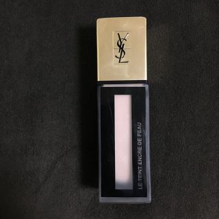 サンローラン(Saint Laurent)のイヴサンローラン タンアンクルドポー(ファンデーション)