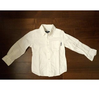 ニシマツヤ(西松屋)の西松屋　ワイシャツ　白　110センチ(Tシャツ/カットソー)