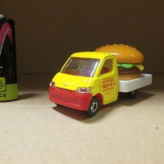 No.54 トヨタ タウンエース ハンバーガーカー(ミニカー)