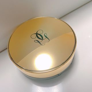 ゲラン(GUERLAIN)のお値下げ中 パリュールゴールドクッション ゲラン 01Ｎ(ファンデーション)