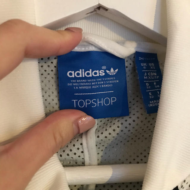 adidas(アディダス)のadidas×TOP SHOPジャージ レディースのジャケット/アウター(ノーカラージャケット)の商品写真