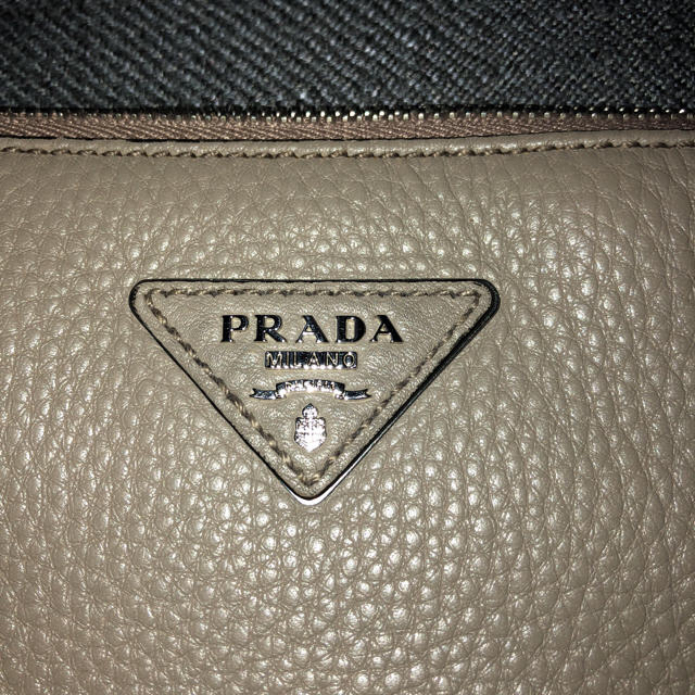 PRADAプラダ ショルダーバッグ