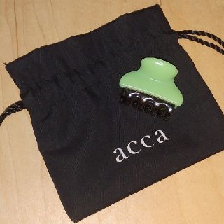 アッカ(acca)のアッカacca保存袋付ミルキーグリーンクリップコレットマルーフアレクサンドルパリ(バレッタ/ヘアクリップ)