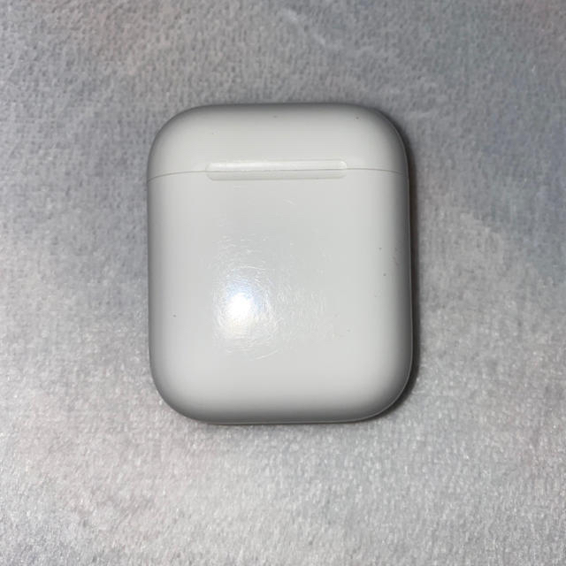 Apple(アップル)のAirPods  スマホ/家電/カメラのオーディオ機器(ヘッドフォン/イヤフォン)の商品写真