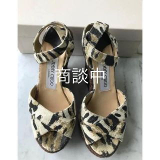 ジミーチュウ(JIMMY CHOO)のほぼ未使用【ジミーチュウ】ウエッジソール  サンダル　JIMMY CHOO(サンダル)