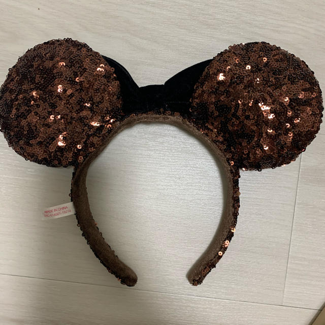 Disney(ディズニー)のDisney カチューシャ　あやこ様専用 レディースのヘアアクセサリー(カチューシャ)の商品写真